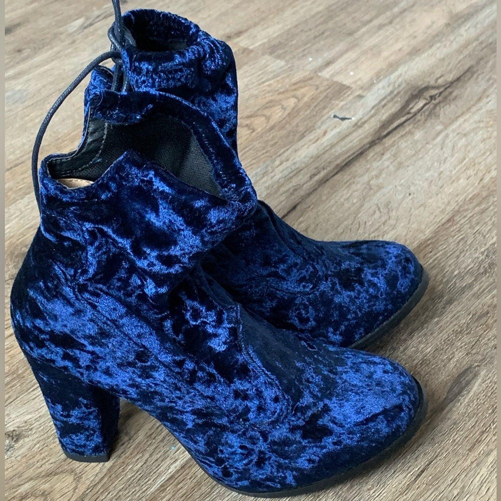 Blue crushed velvet booties.